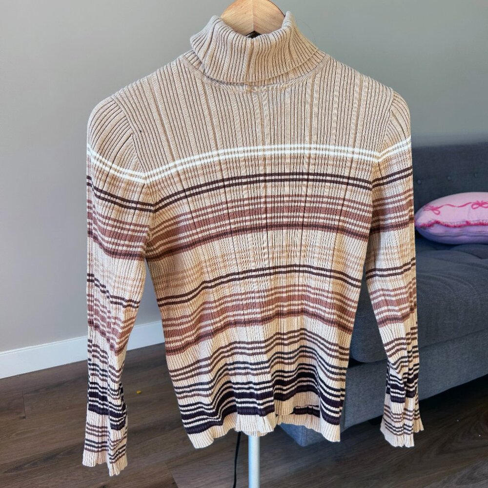 Striped turtleneck